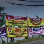 Spanduk Penolakan Mie Babi