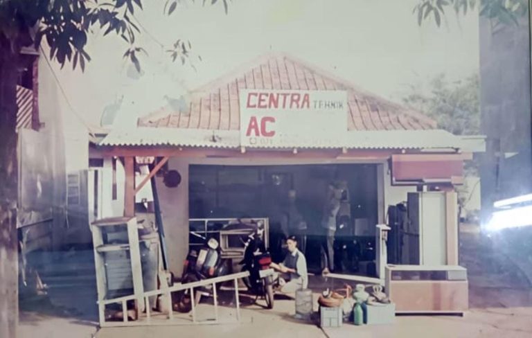 Toko Centra