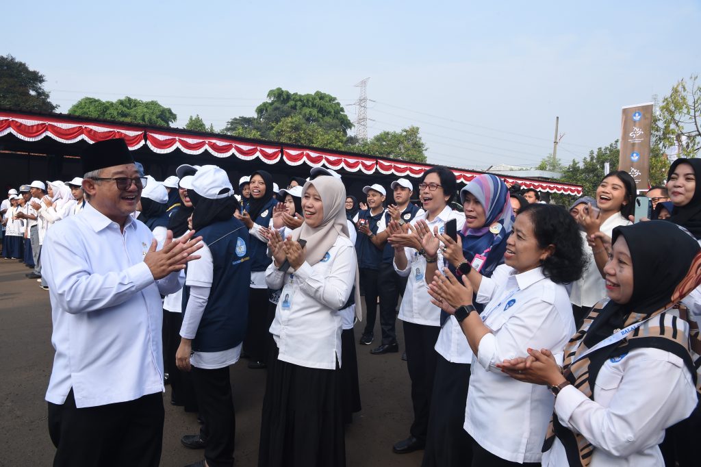 HMD_7703