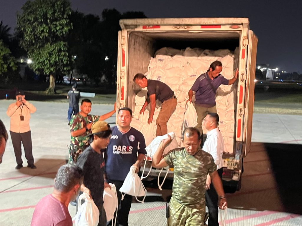 Bantuan 27 ton