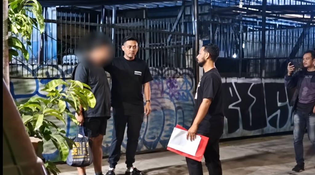 Pelaku Penendang sensy