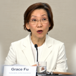 Grace Fu dalam Konferensi Pers